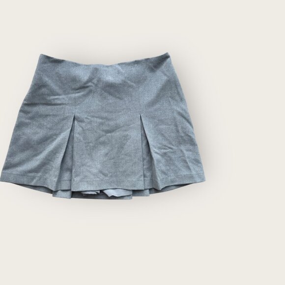 Abercrombie & Fitch Mid Rise Pleated Mini Skort Grey - women's M NWT - Picture 7 of 11